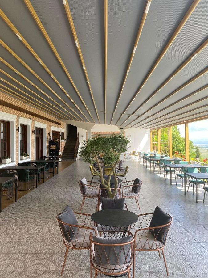 Ardenica Boutique Hotel Lushnjë Esterno foto